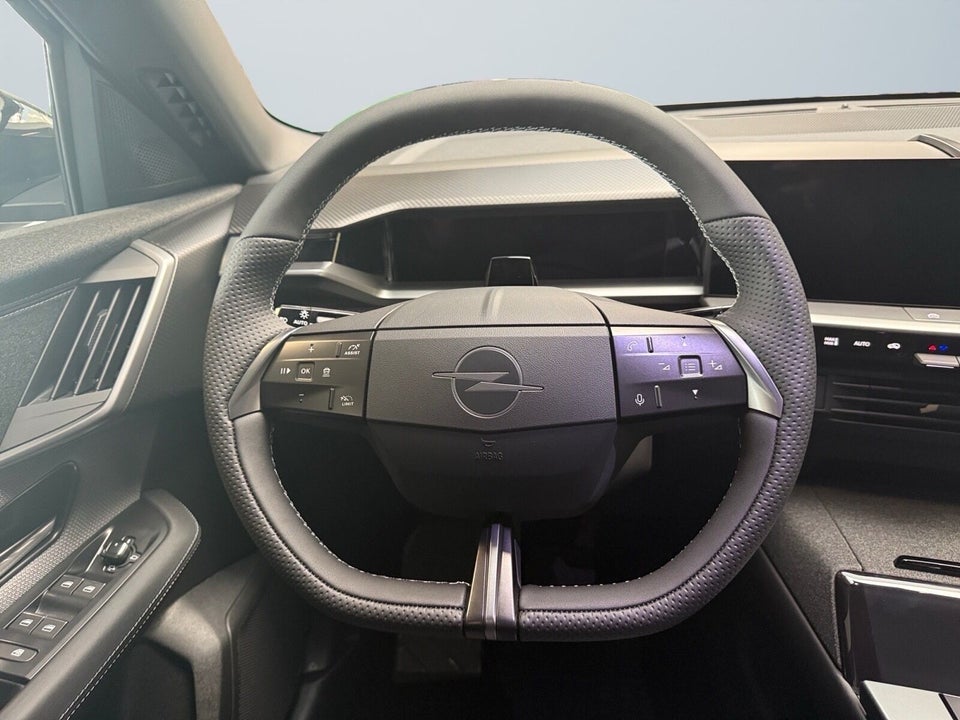 Opel Grandland-e 73 GS 5d
