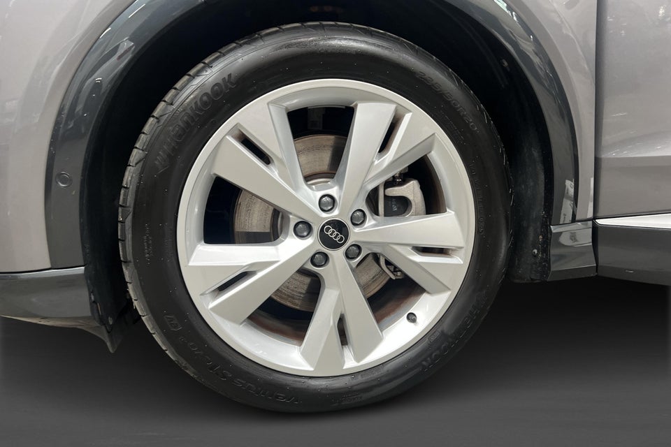 Audi Q4 e-tron 45 Progress 5d