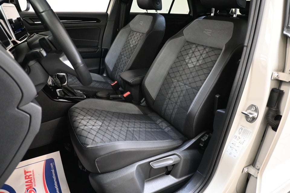 VW T-Roc 1,5 TSi 150 R-line DSG 5d