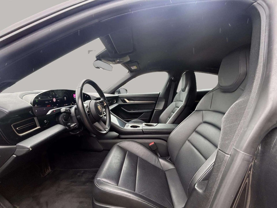 Porsche Taycan 4d