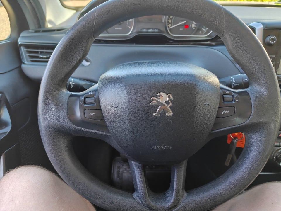 Peugeot 208 1,2 PureTech 82 Active 5d