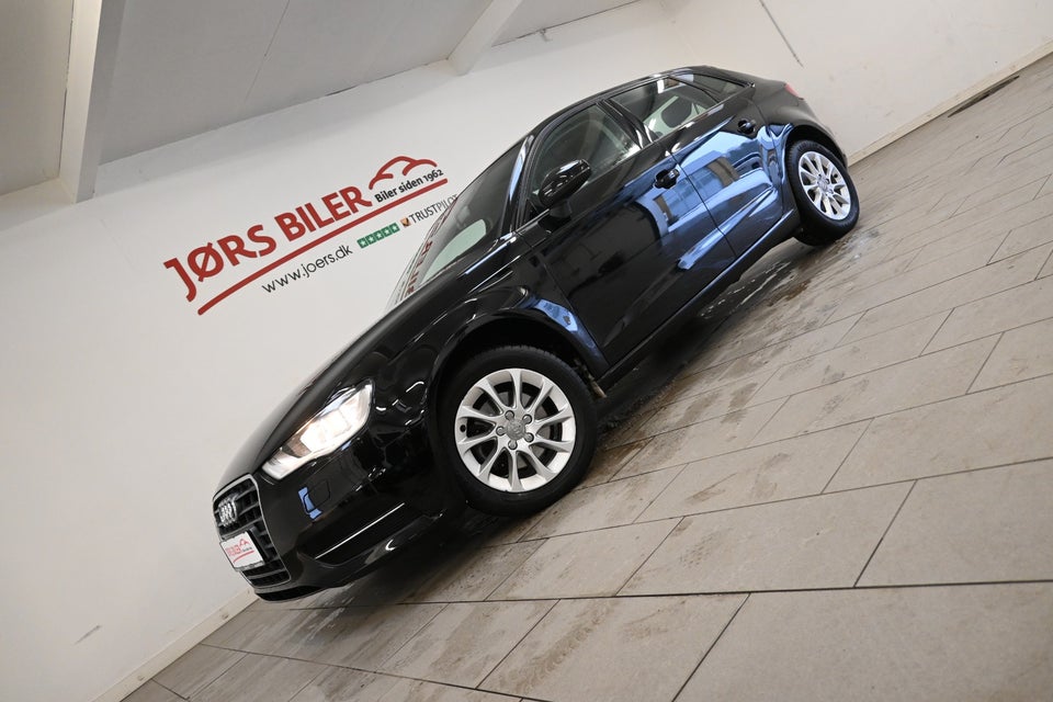 Audi A3 1,4 TFSi 150 Attraction Sportback 5d