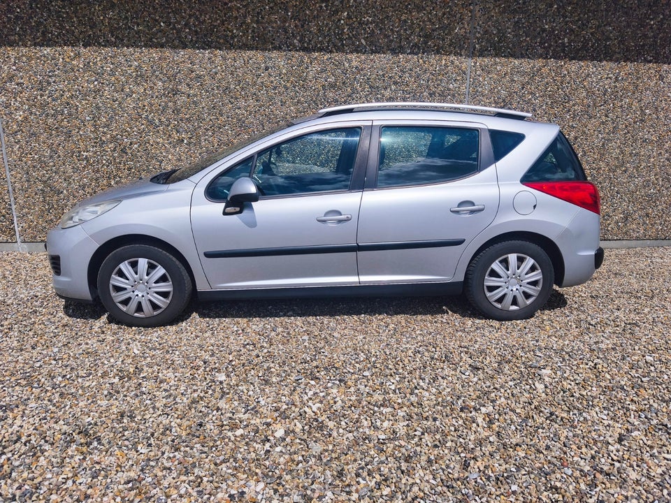 Peugeot 207 1,6 HDi 90 Comfort+ SW 5d