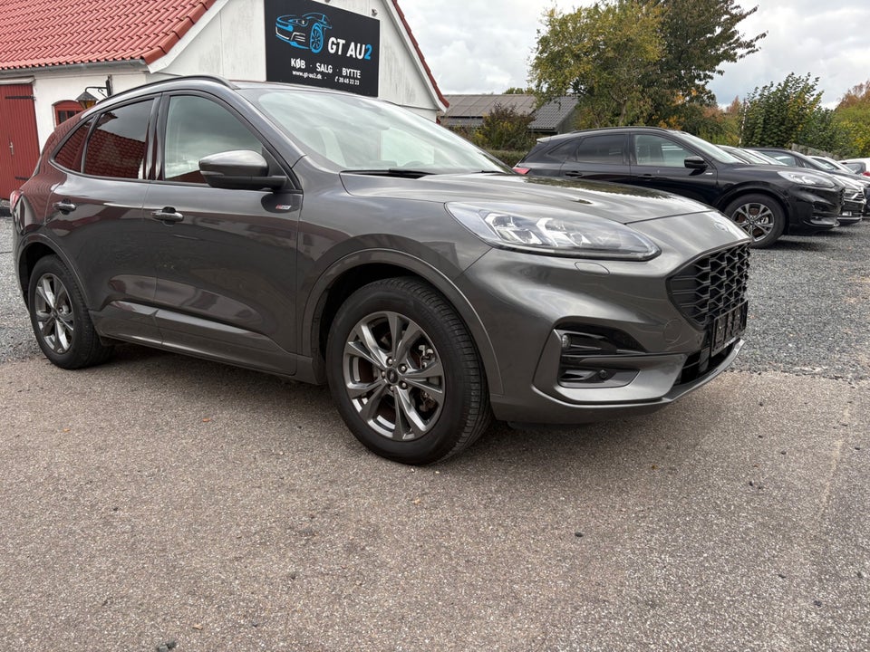Ford Kuga 2,5 PHEV ST-Line X CVT 5d