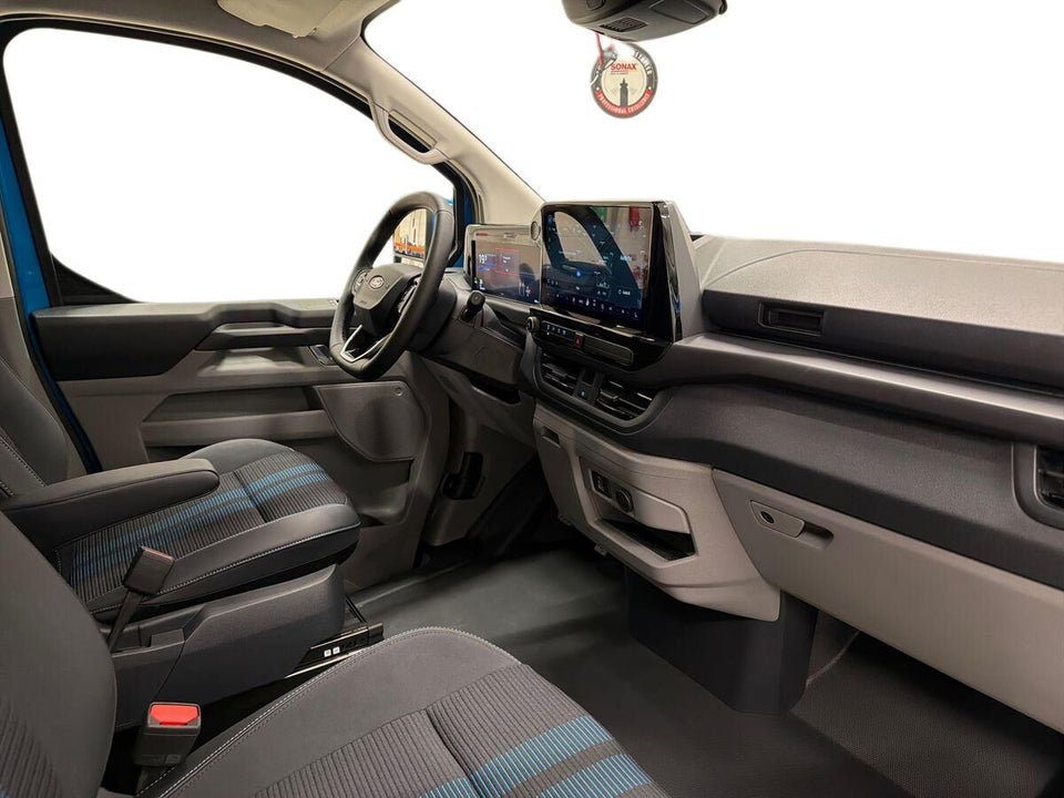 Ford E-Transit Custom 340L 64 Sport