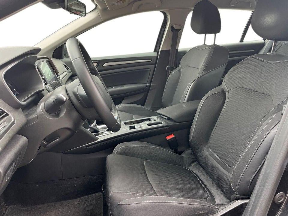 Renault Megane IV 1,6 E-Tech Zen Sport Tourer 5d