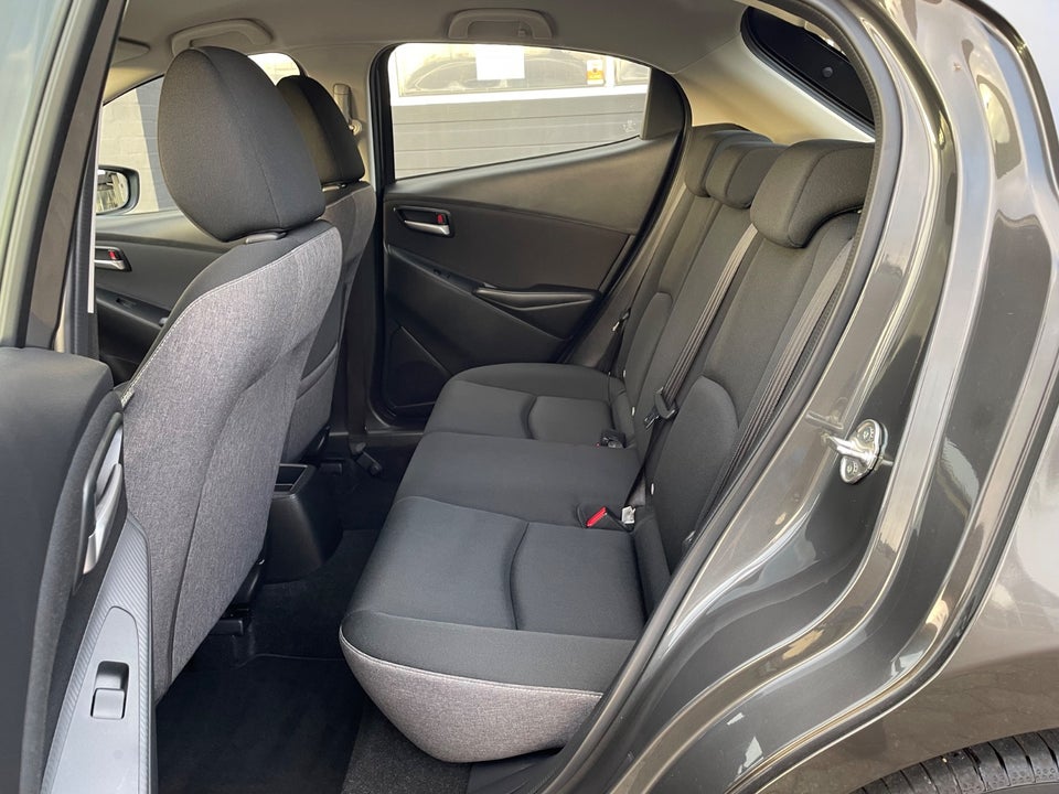 Mazda 2 1,5 e-SkyActive-G Centre-Line 5d