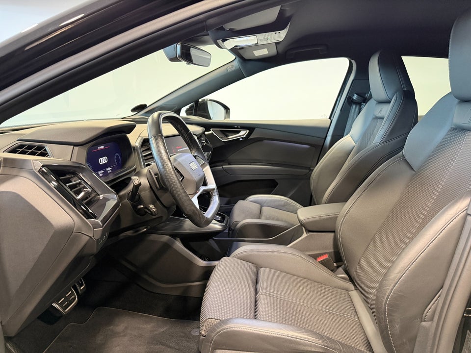 Audi Q4 e-tron 45 S-line Sportback 5d