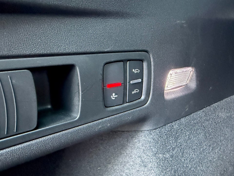 Audi Q6 e-tron Ultra quattro 5d