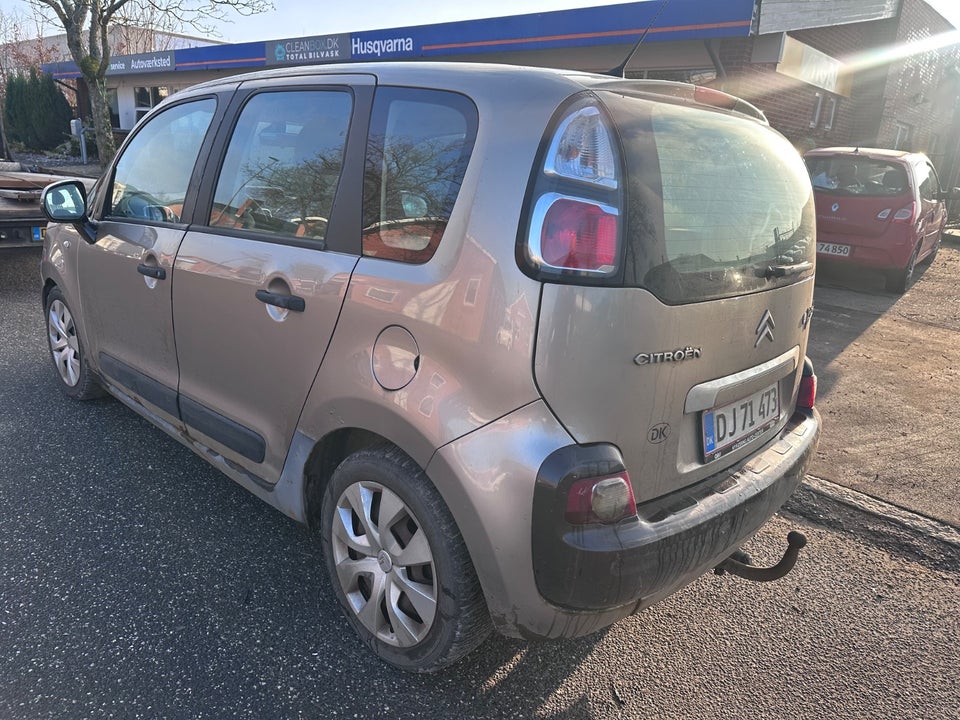 Citroën C3 Picasso 1,6 HDi 110 Color Concept 5d