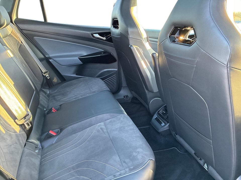 VW ID.4 77 Pro Performance 5d