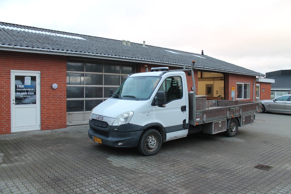 Iveco Daily 3,0 35S21 4200mm Lad 2d
