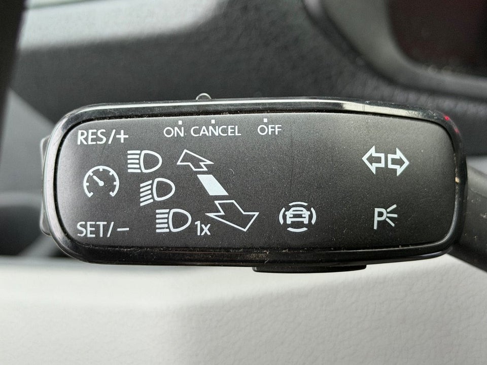 VW Crafter 35 2,0 TDi 177 Kassevogn L3H2