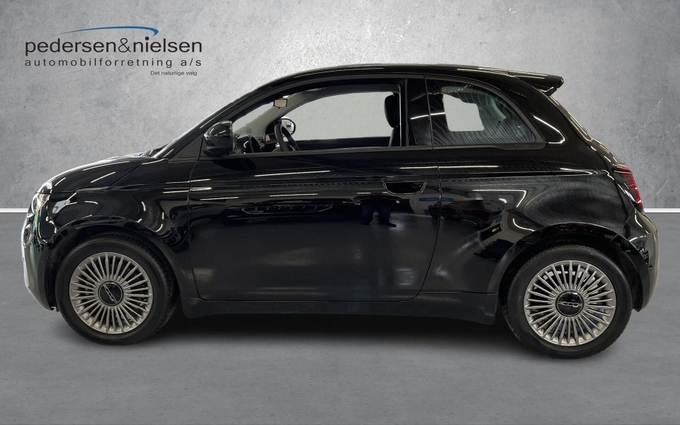 Fiat 500e 42 Icon 3d