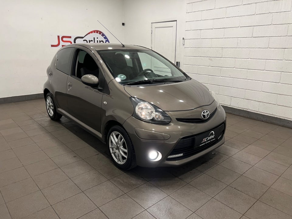 Toyota Aygo 1,0 VVT-i T2 5d