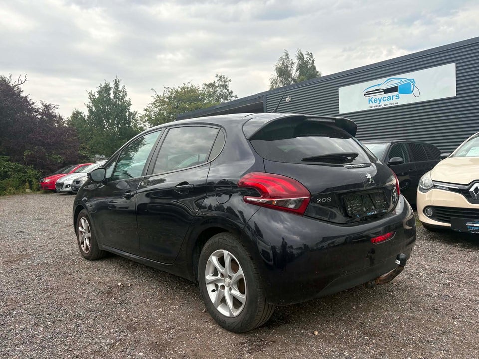 Peugeot 208 1,2 e-THP 110 Allure 5d