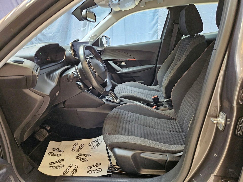 Peugeot 2008 1,2 PureTech 130 Active Limited EAT8 5d