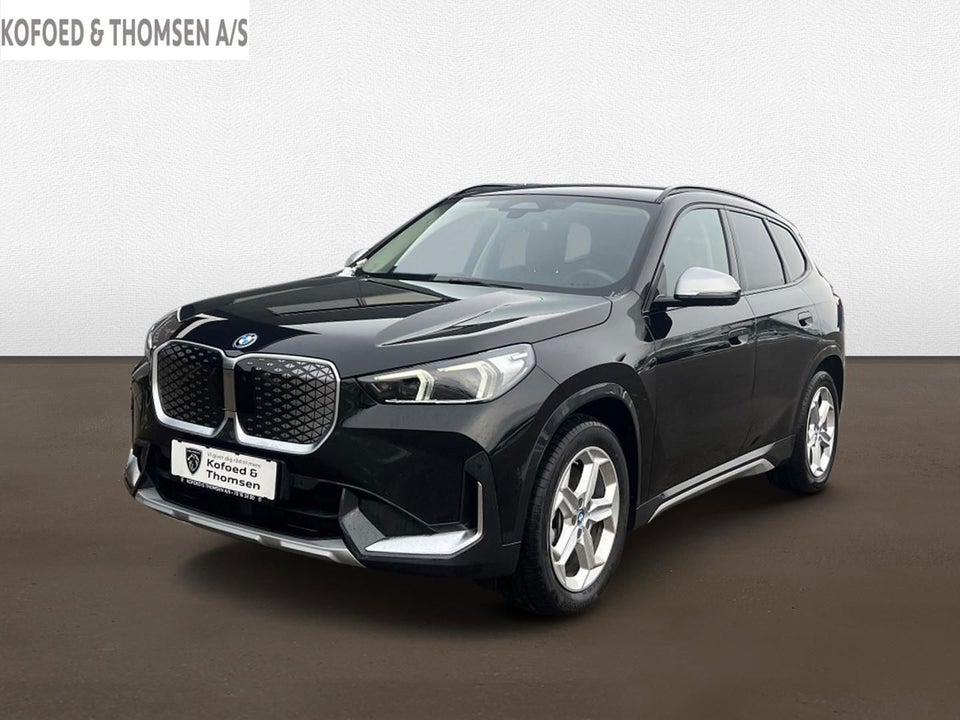 BMW iX1 xDrive30 X-Line 5d