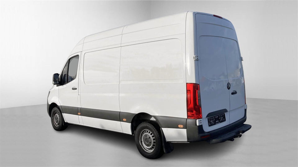 Mercedes Sprinter 316 2,2 CDi A2 Kassevogn RWD