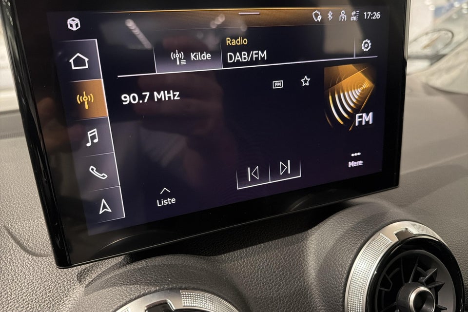 Audi Q2 35 TFSi S-line S-tr. 5d
