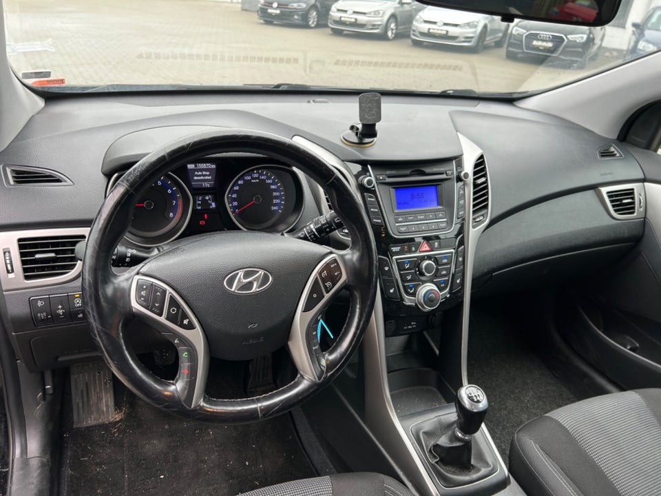 Hyundai i30 1,4 CVVT Comfort 5d