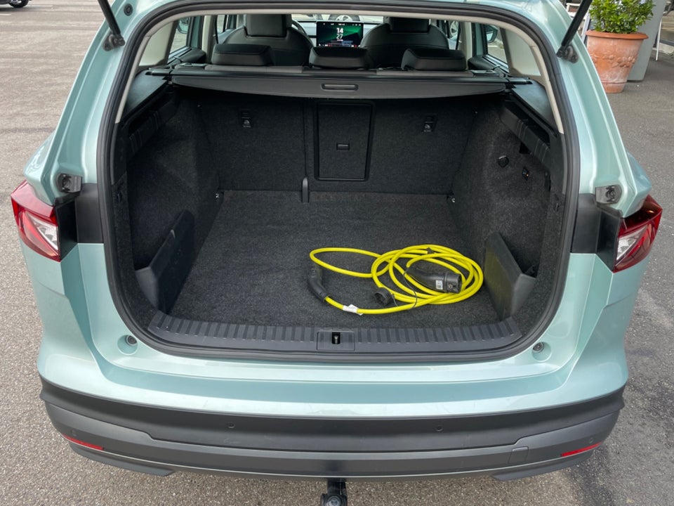 Skoda Enyaq 60 iV Plus 5d