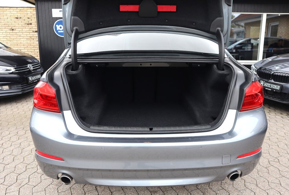 BMW 520i 2,0 aut. 4d