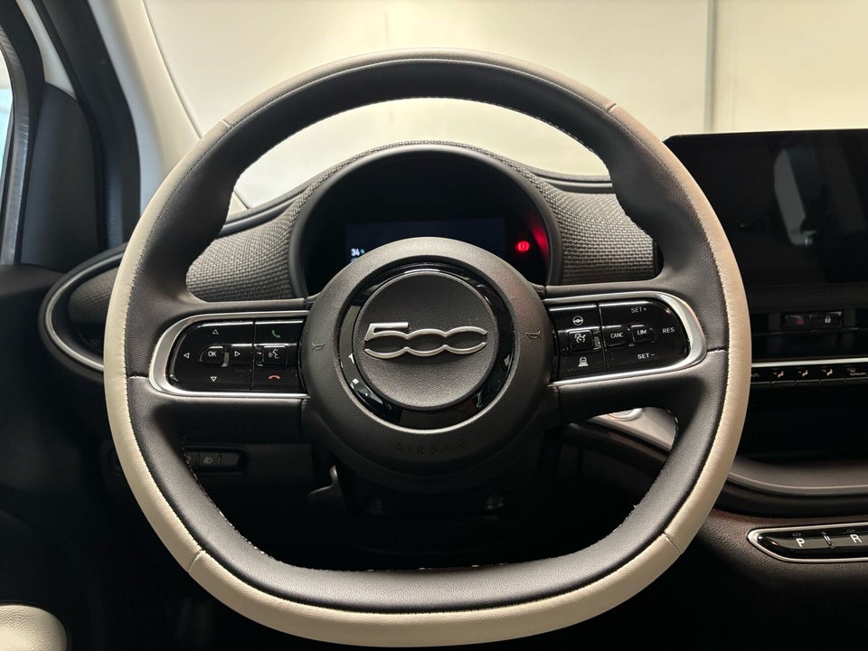 Fiat 500e 42 la Prima by Bocelli 3+1 4d