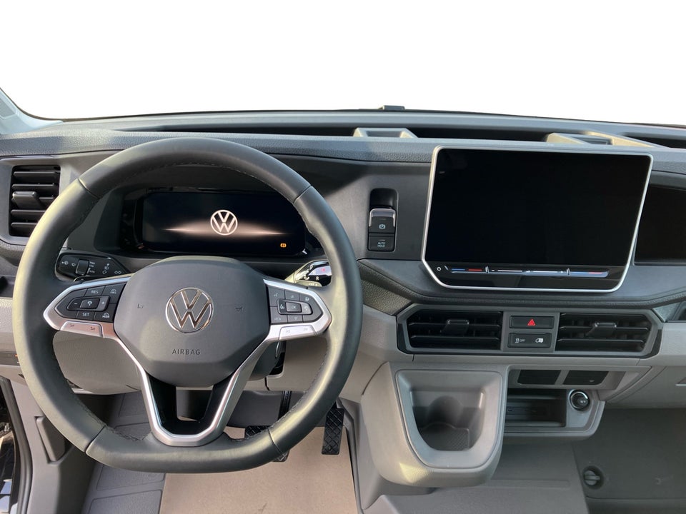 VW Crafter 35 2,0 TDi 177 Kassevogn L3H3 aut.