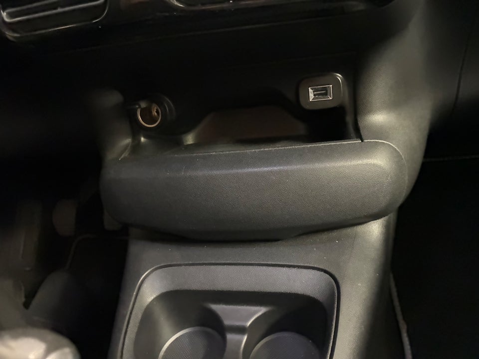 Citroën C4 Cactus 1,2 PureTech 110 SkyLine 5d