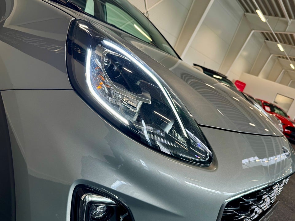 Ford Puma 1,0 EcoBoost mHEV Titanium 5d