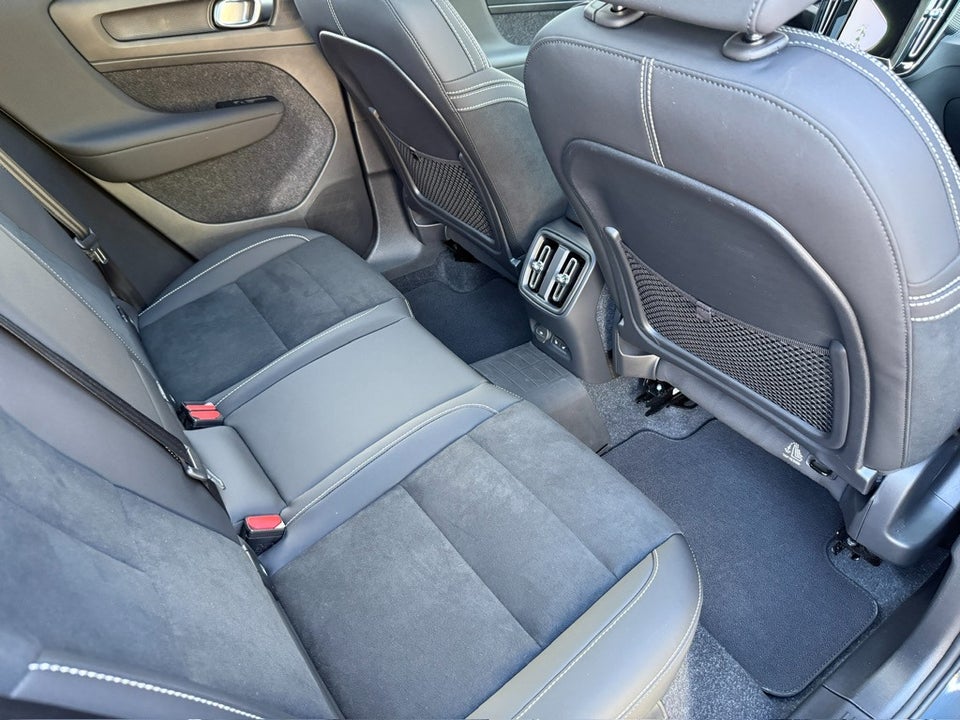 Volvo EX40 Extended Range Ultra 5d