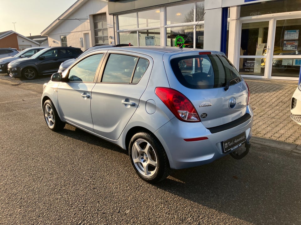 Hyundai i20 1,25 Classic XTR 5d