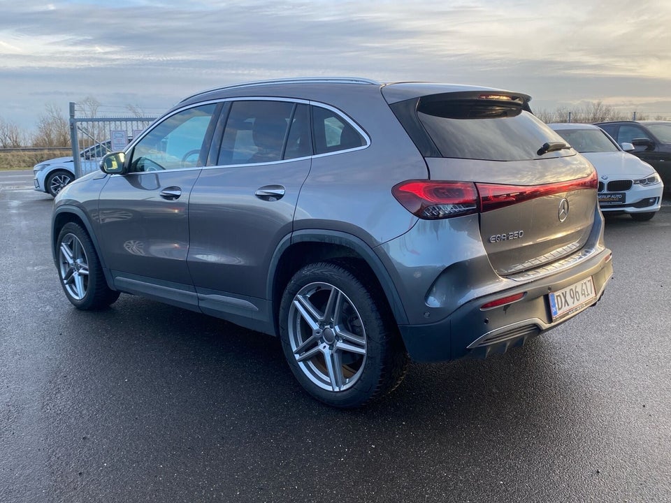 Mercedes EQA250 5d
