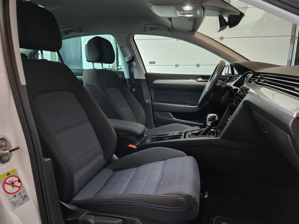 VW Passat 1,4 GTE DSG 4d