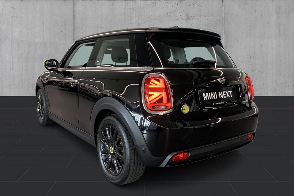 MINI Cooper SE Classic Trim 3d