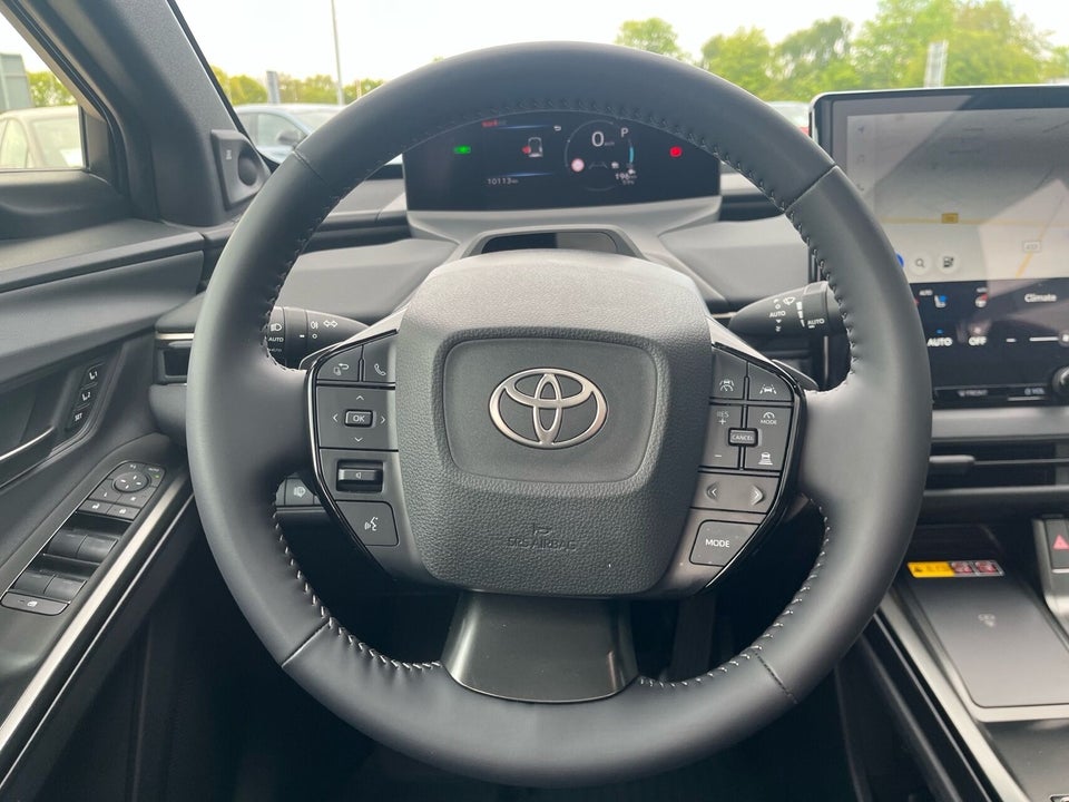 Toyota bZ4X 73 Executive AWD 5d