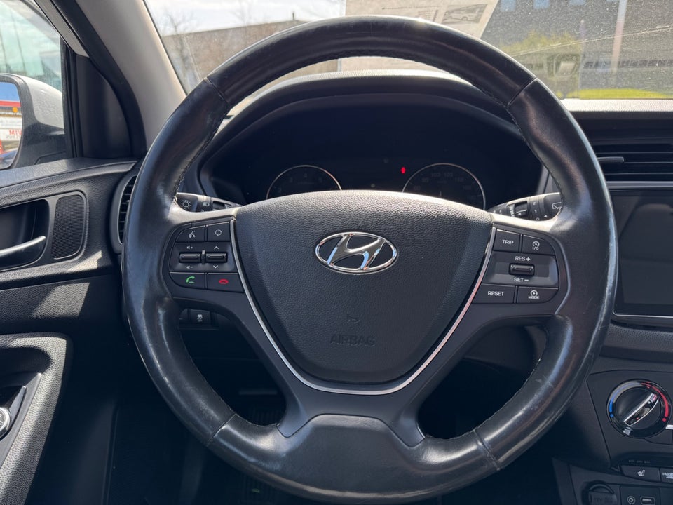 Hyundai i20 1,25 Trend 5d