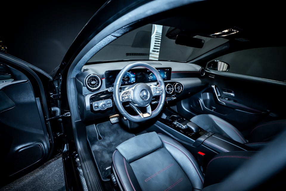 Mercedes A200 1,3 AMG Line aut. 5d