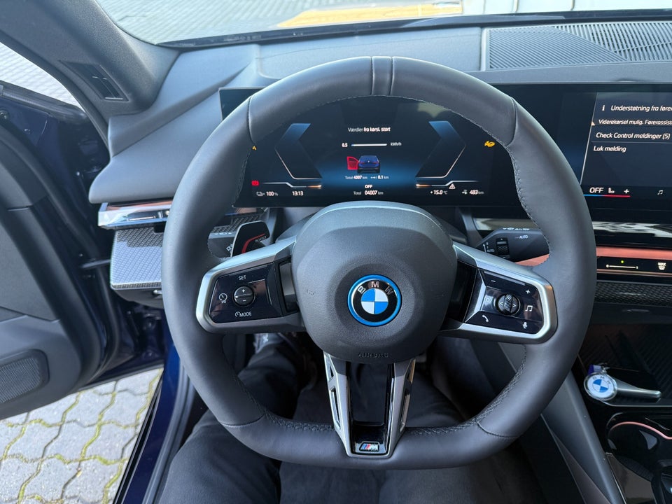 BMW i5 eDrive40 M-Sport Pro 4d