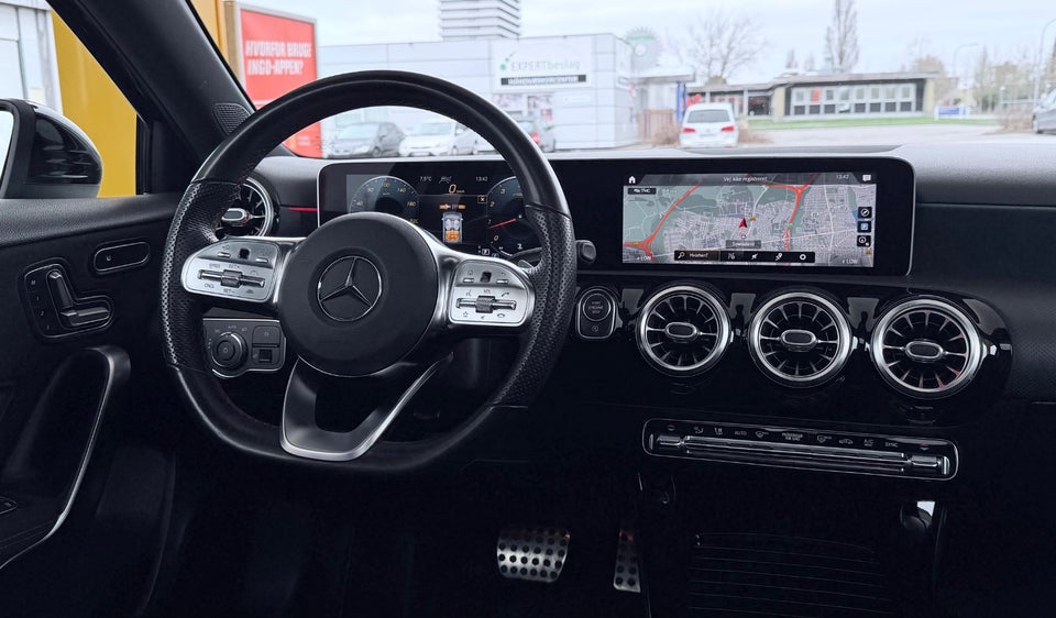 Mercedes A220 2,0 AMG Line aut. 4Matic 5d