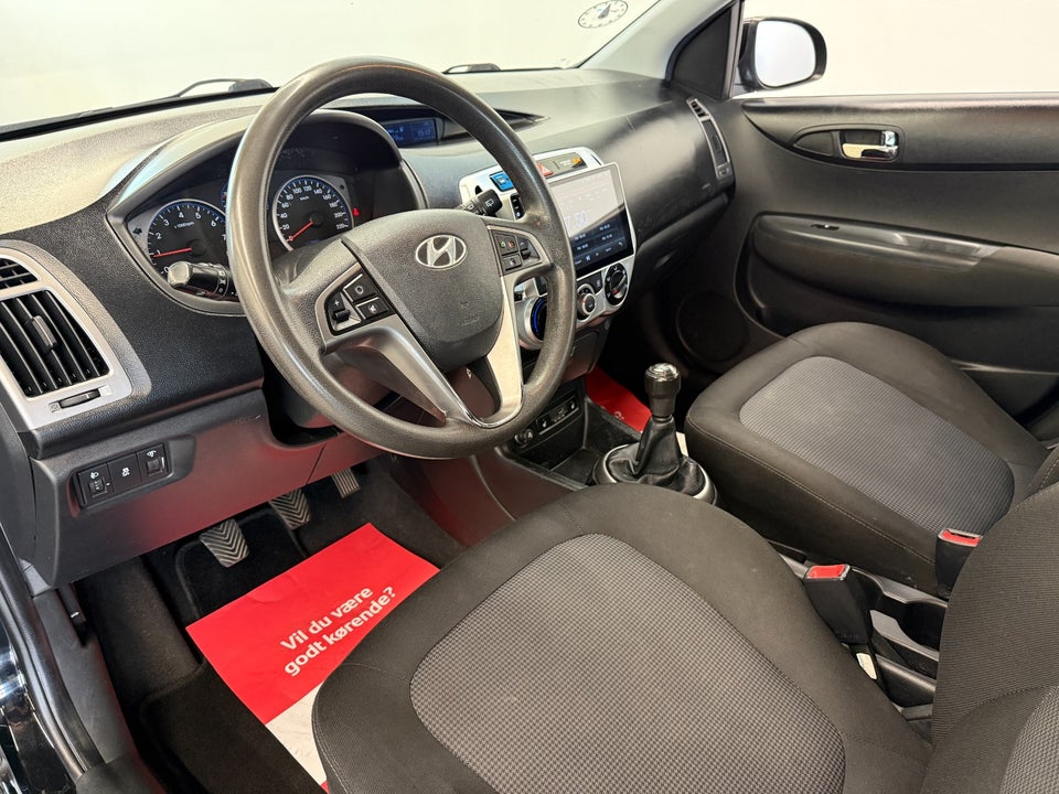 Hyundai i20 1,25 Comfort 5d