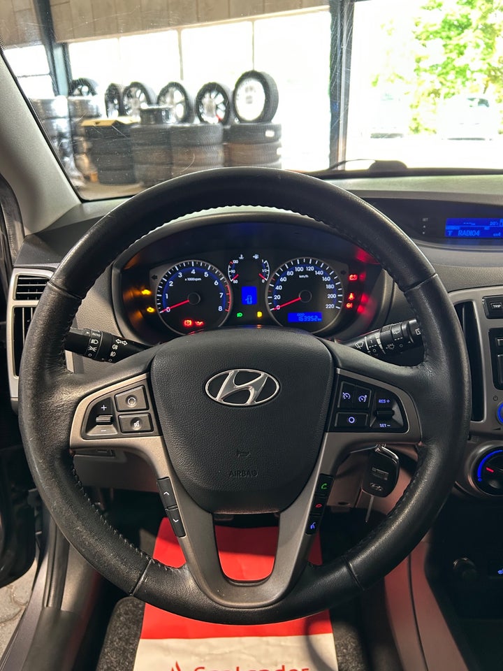 Hyundai i20 1,25 Classic Go! 5d