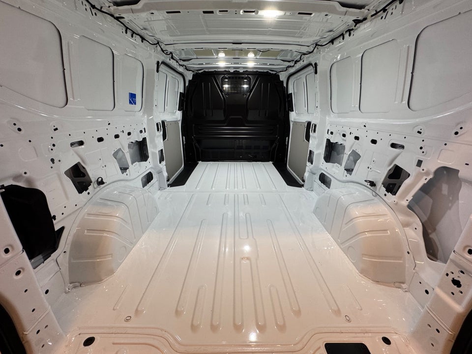 Ford Transit Custom 320L 2,0 EcoBlue Trend aut.