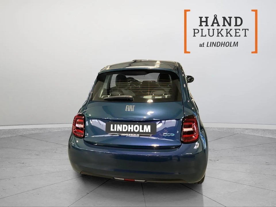 Fiat 500e 42 Icon 3d