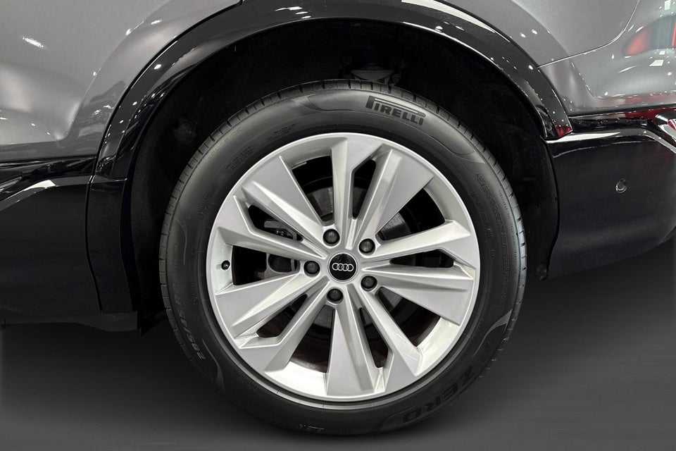 Audi Q6 e-tron S-line plus 5d