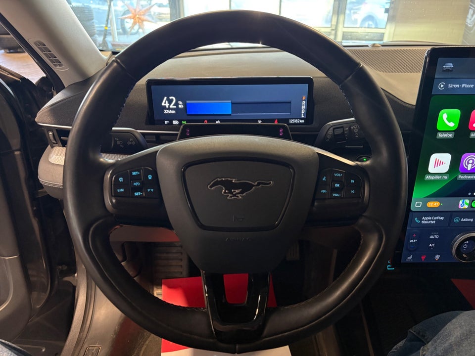 Ford Mustang Mach-E 98 Extended Range 5d