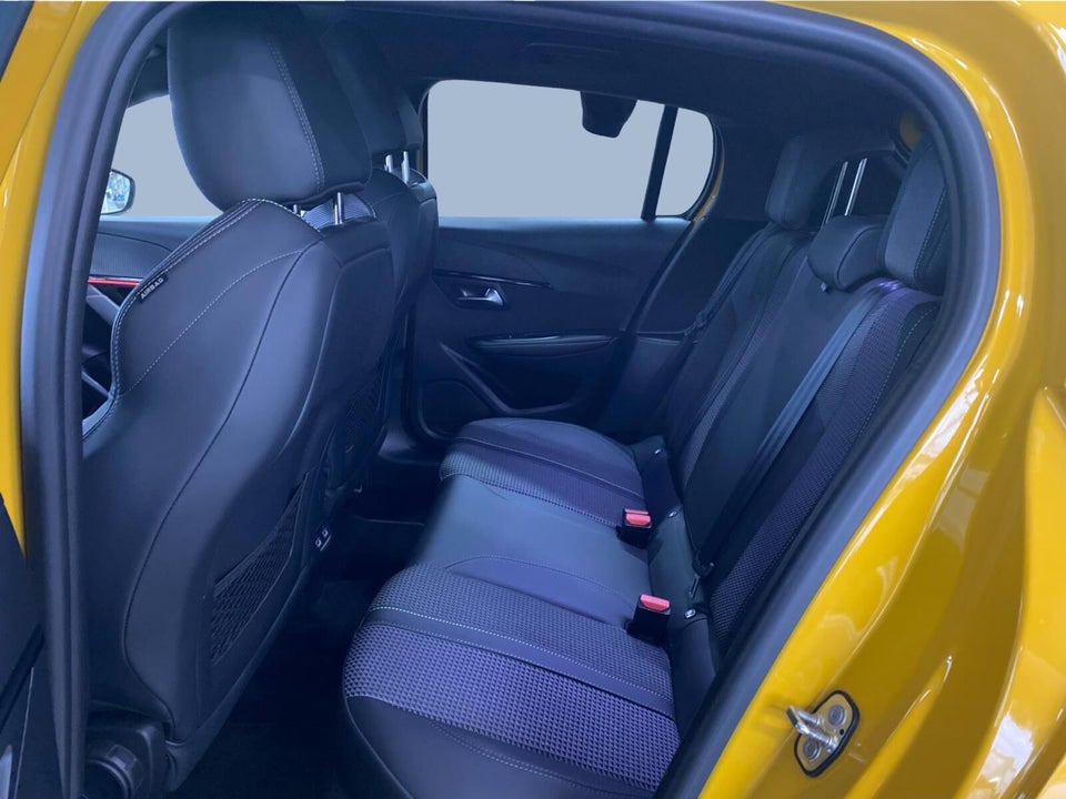 Peugeot e-208 50 GT Limited 5d