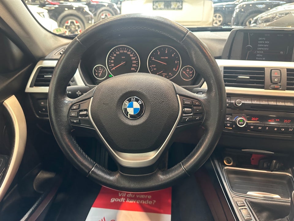 BMW 320d 2,0 Touring 5d