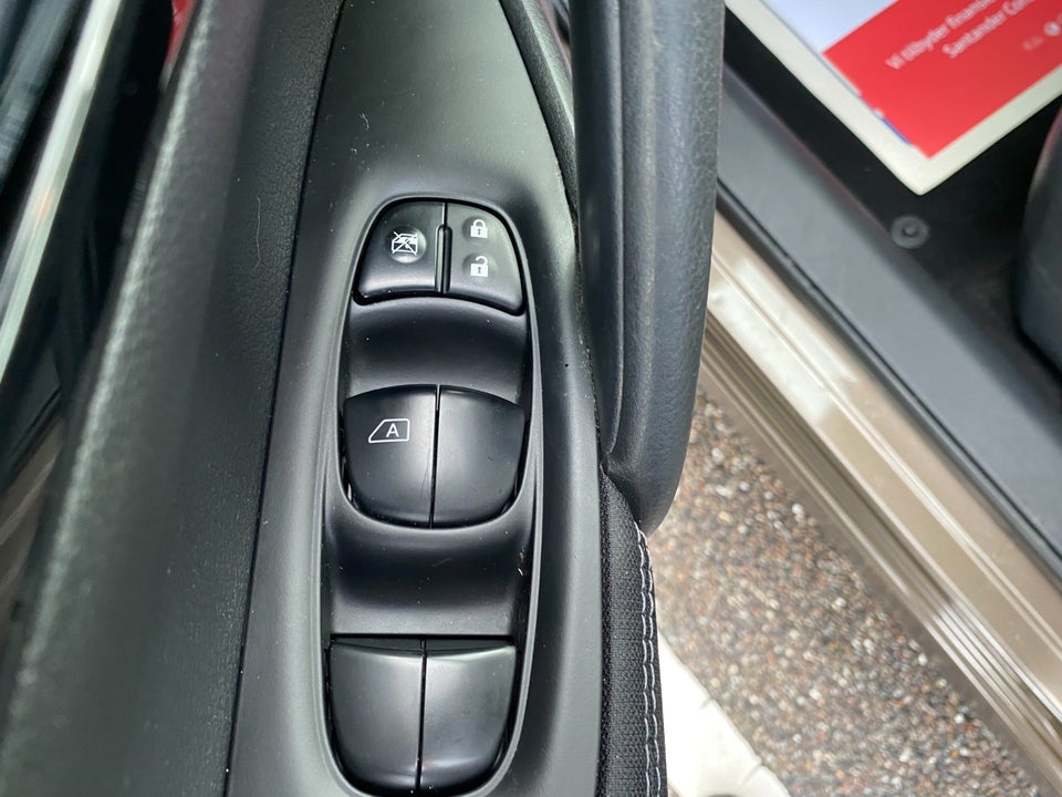 Nissan Qashqai 1,2 Dig-T 115 Acenta 5d